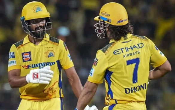 MS Dhoni Reclaims CSK Captaincy in 2025 After Ruturaj Gaikwad's Injury Setback